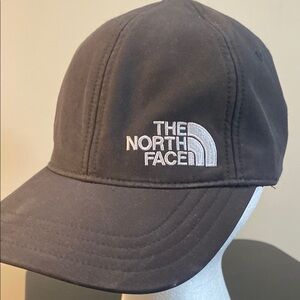The North Face Black Cap